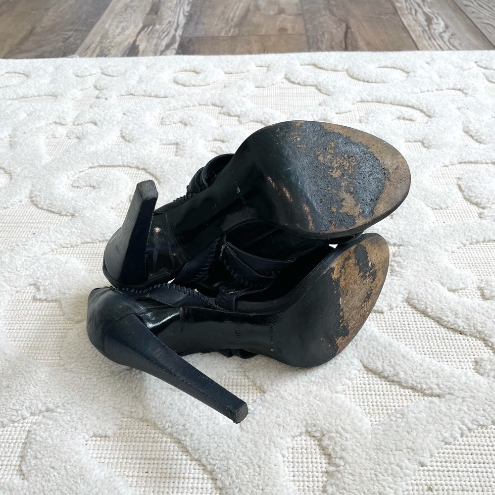 AUTHENTIC Balenciaga Black Bondage Leather High Heels - Picture 5 of 14